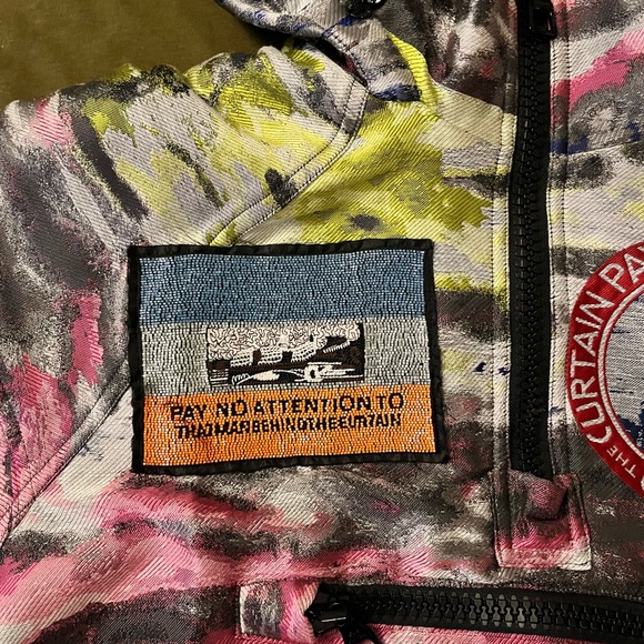 Louis Vuitton jacket - Picture 9 of 9